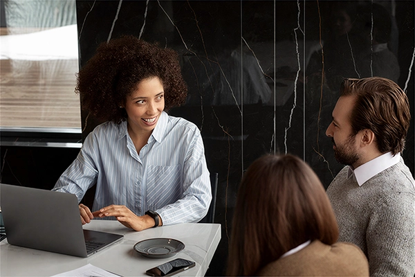 beBee SaaS Platform Connecting Professionals World